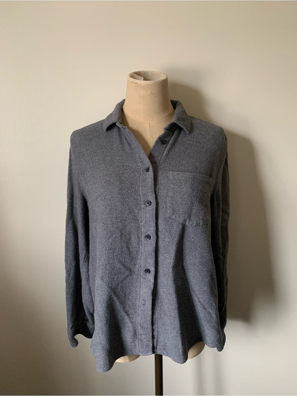 Madewell Cozy Grey Heather Knit Button Down Shirt Shrunken Style